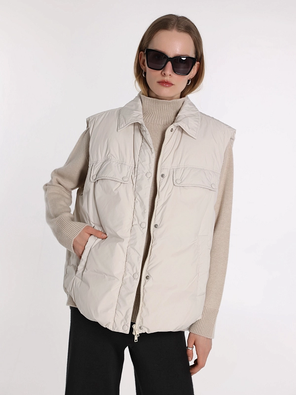 Yves Salomon жилет пуховый 25EFG02274K34W